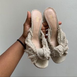 Zara Chunky Heel Slide on Mule